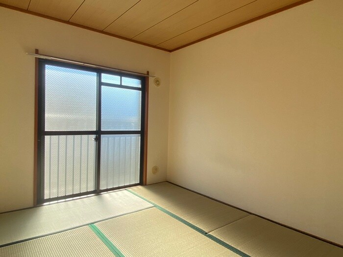 物件内観写真8　(居室)