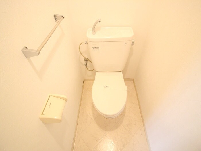 物件内観写真9　(トイレ)