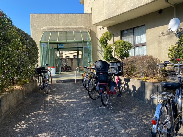 駐輪場