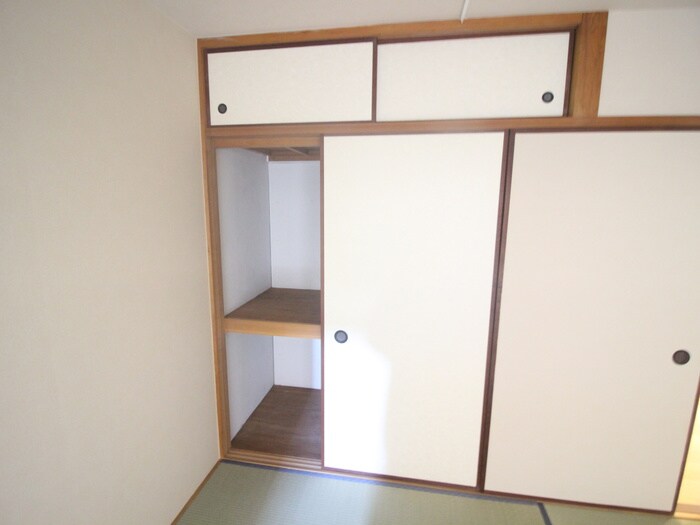 物件内観写真15　(収納)