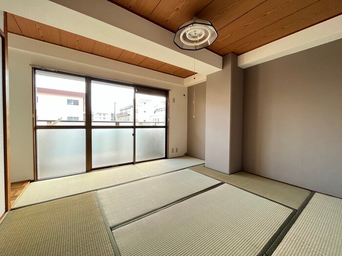 物件内観写真3　(居室)