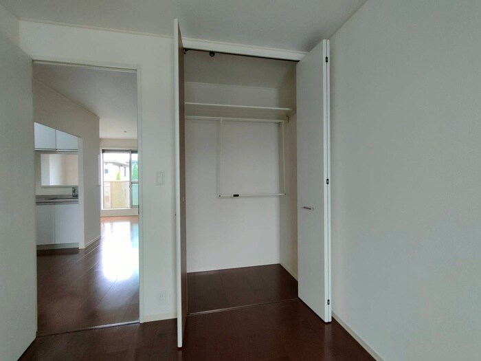 物件内観写真13　(収納)