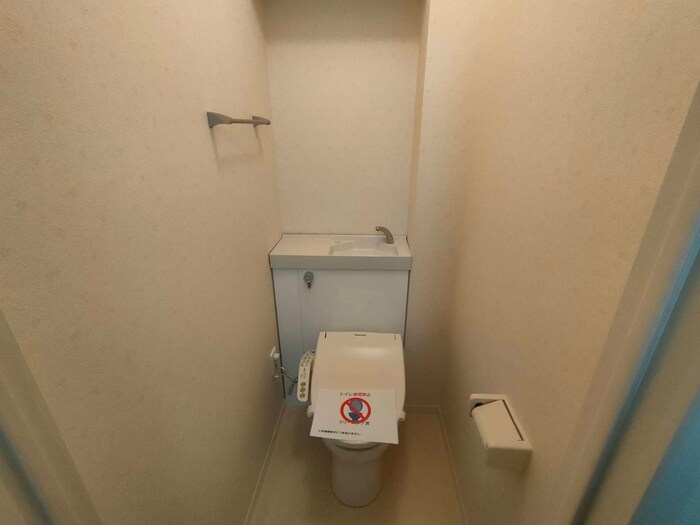 物件内観写真17　(トイレ)