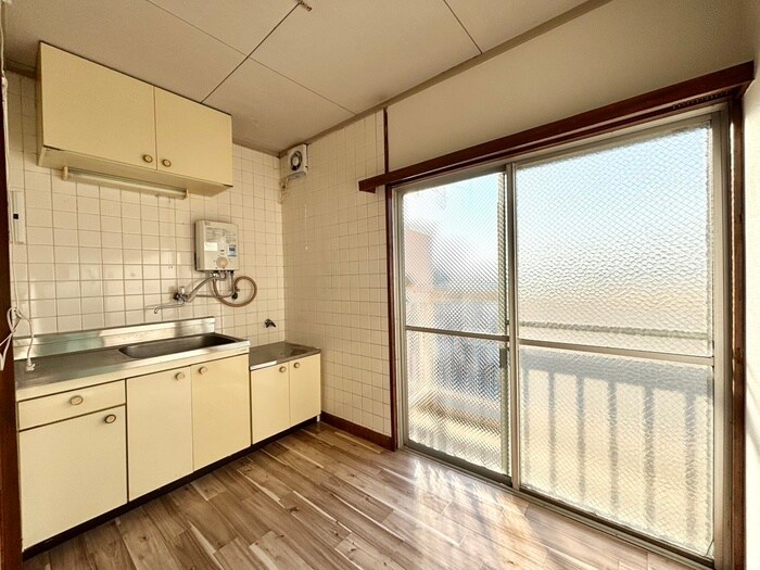 物件内観写真9　(居室)