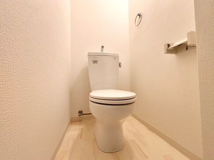 物件内観写真13　(トイレ)