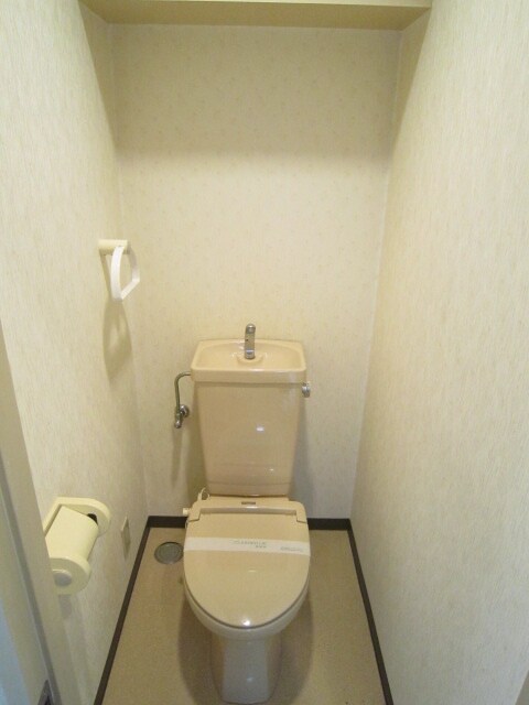 物件内観写真11　(トイレ)