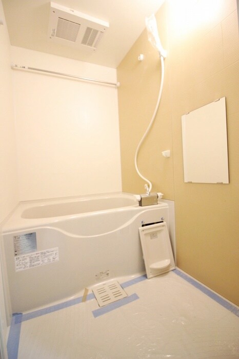 物件内観写真13　(バス／シャワールーム等)