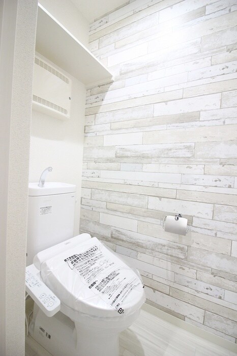 物件内観写真14　(トイレ)