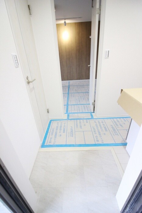 物件内観写真17　(玄関)