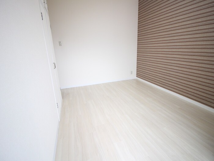 物件内観写真20　(居室)