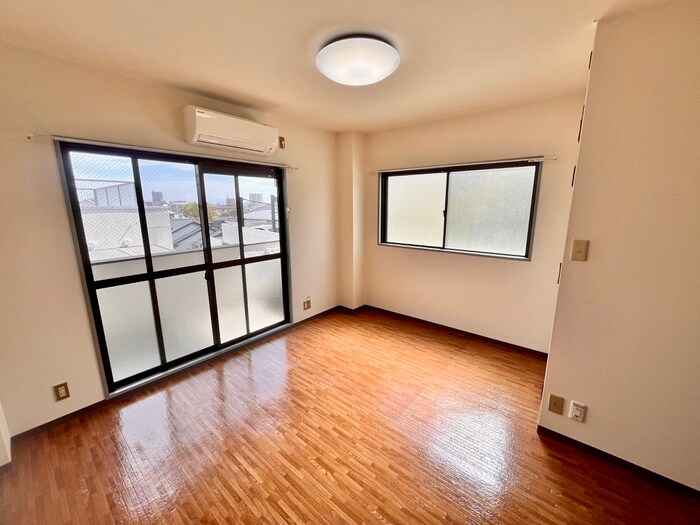 物件内観写真19　(居室)