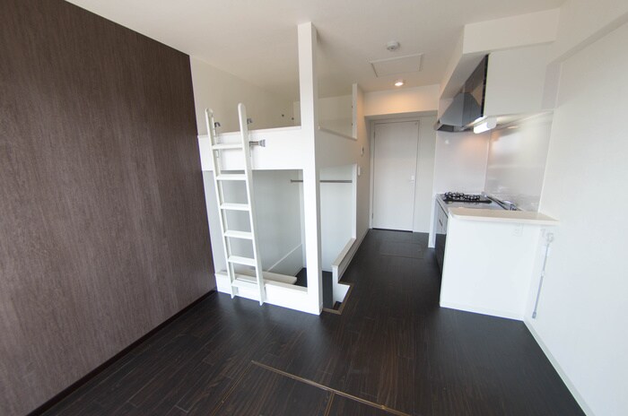 物件内観写真9　(居室)