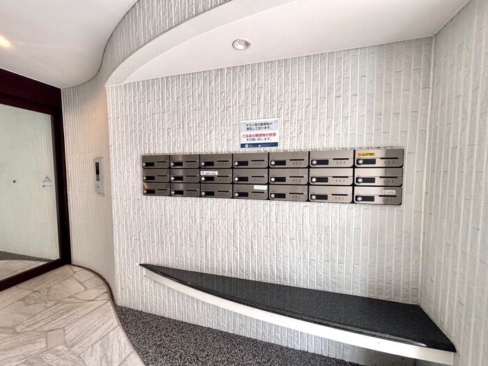 物件外観写真6　(建物設備)