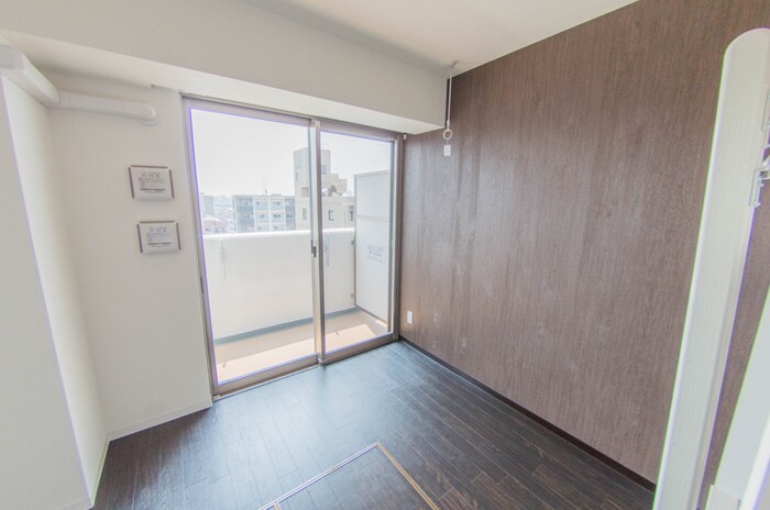 物件内観写真10　(居室)