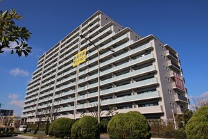 ﾊﾟｰｸﾅｰﾄﾞﾚｰﾍﾞﾝ茨木さわらぎ外観写真
