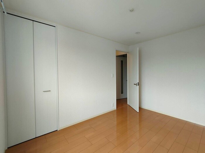 物件内観写真12　(居室)