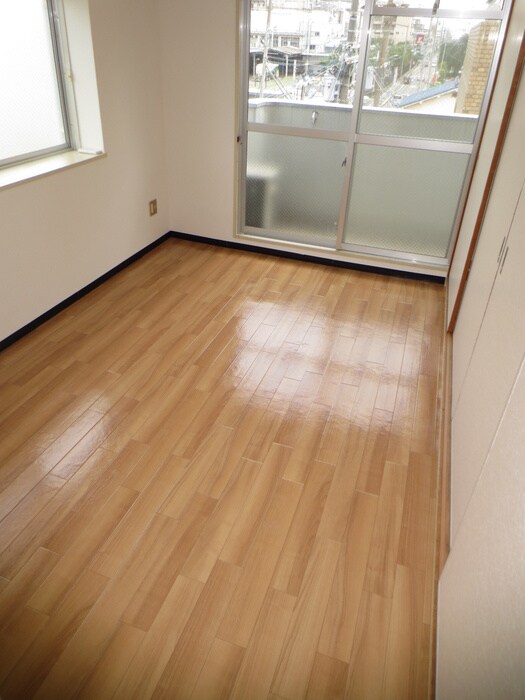 物件内観写真11　(居室)