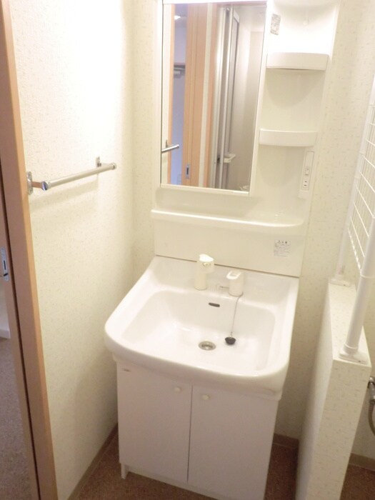 物件内観写真10　(洗面)