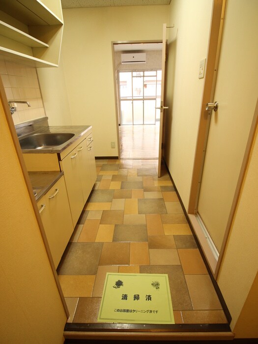 物件内観写真22　(廊下)