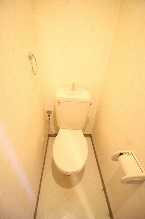 物件内観写真16　(トイレ)