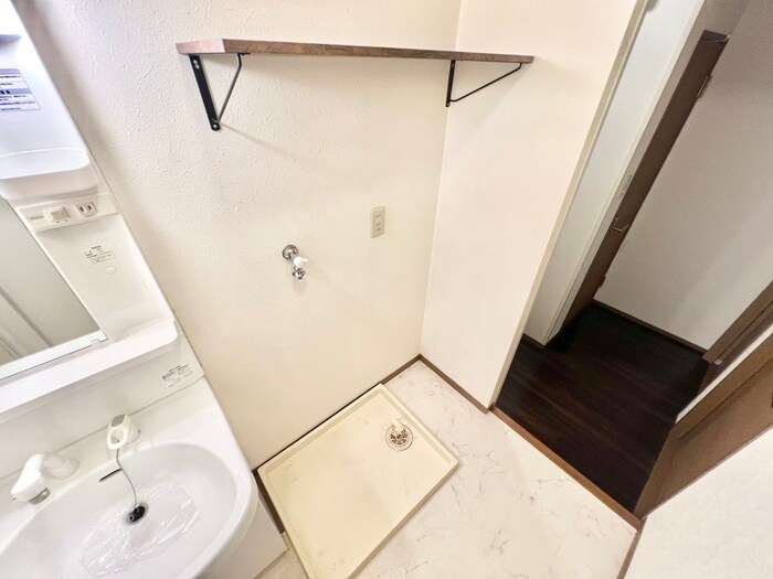 物件内観写真19　(洗濯機置場)