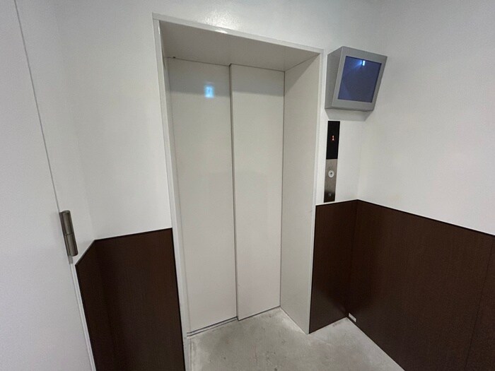 物件外観写真6　(建物設備)