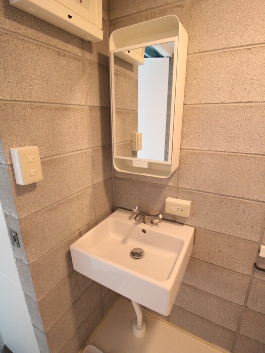 物件内観写真11　(洗面)