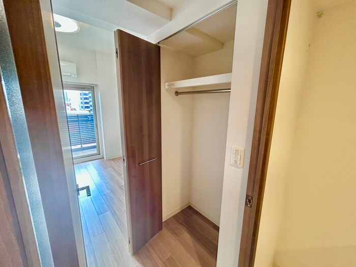 物件内観写真15　(収納)