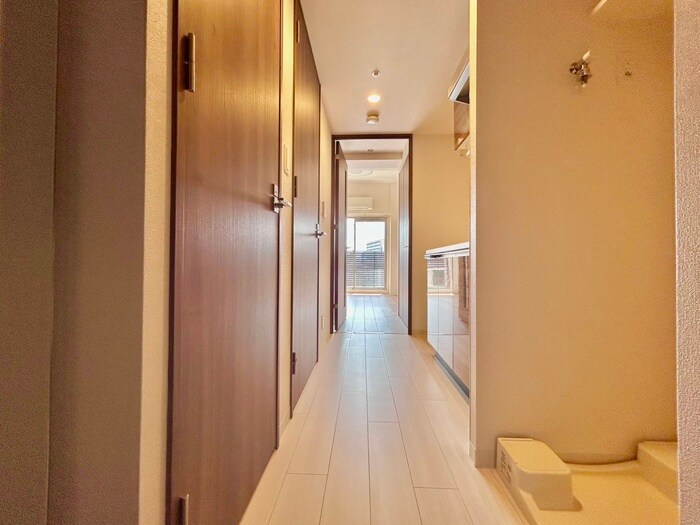 物件内観写真19　(廊下)