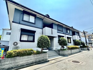 エバーグリーンハイツA棟外観写真