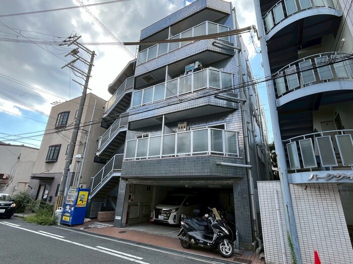 物件外観写真3　(外観写真)