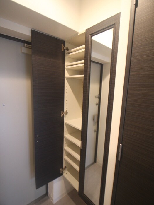 物件内観写真14　(靴箱)