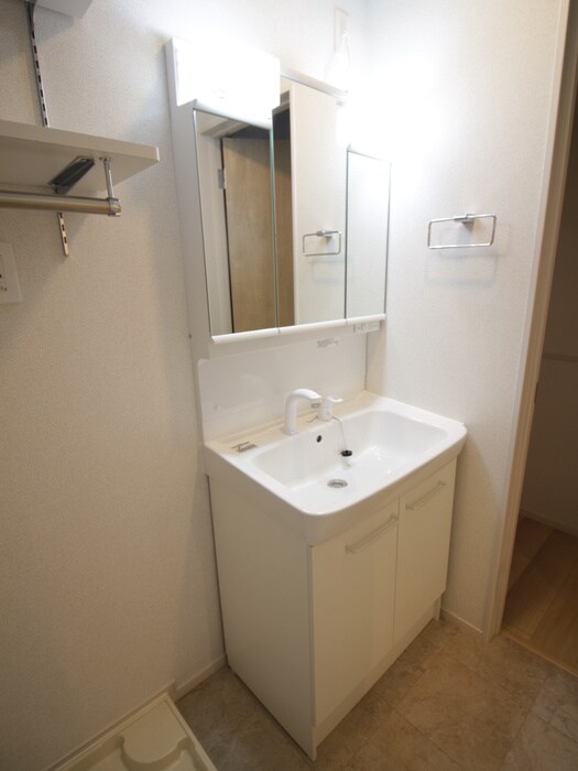 物件内観写真13　(洗面)