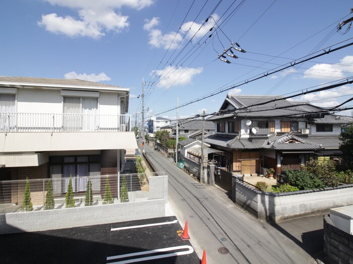 物件内観写真20　(室内からの展望)