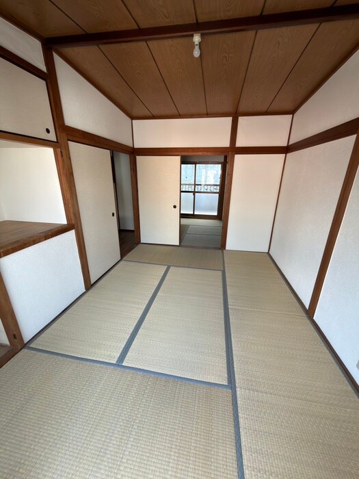 物件内観写真10　(居室)