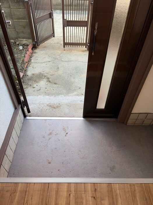 物件内観写真20　(玄関)