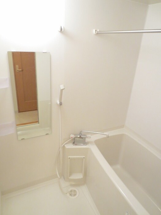物件内観写真9　(バス／シャワールーム等)