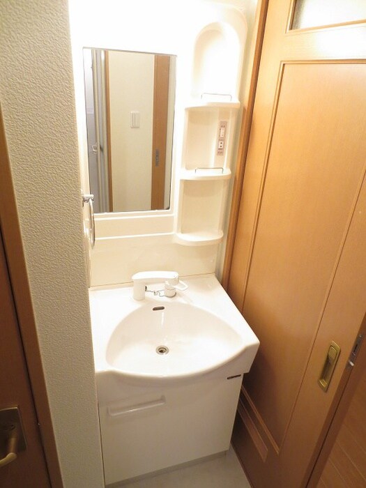 物件内観写真11　(洗面)