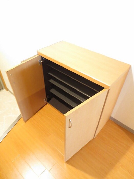 物件内観写真14　(靴箱)