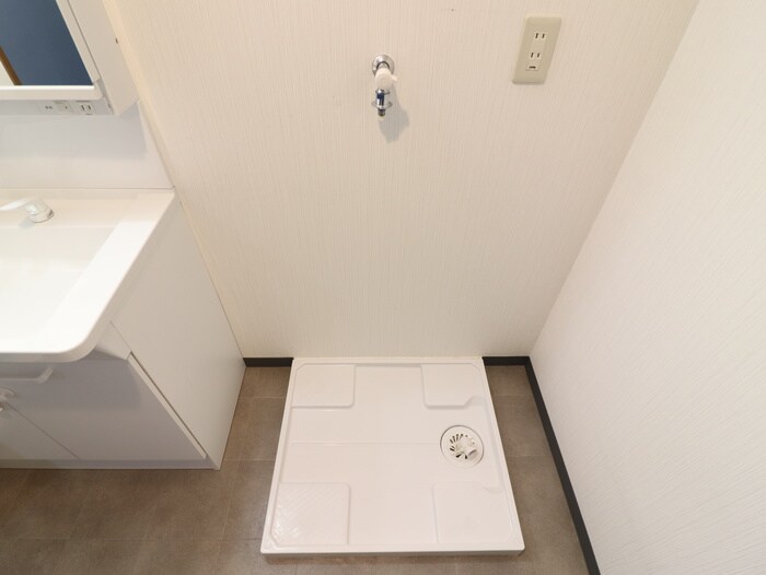 物件内観写真21　(洗濯機置場)