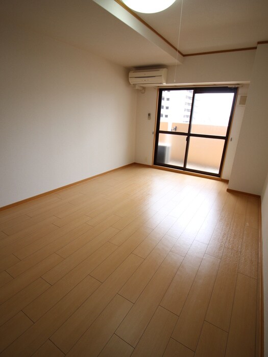 物件内観写真15　(居室)