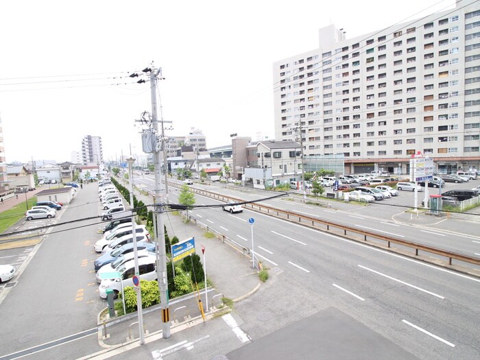 物件内観写真21　(室内からの展望)