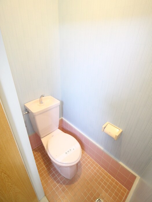 物件内観写真15　(トイレ)