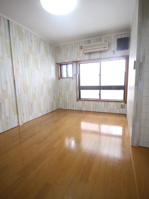 物件内観写真16　(居室)