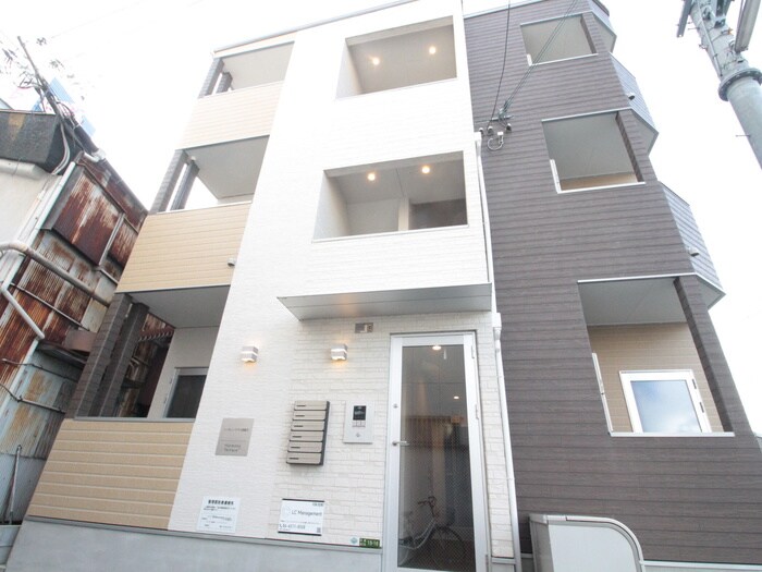 物件外観写真2　(外観写真)