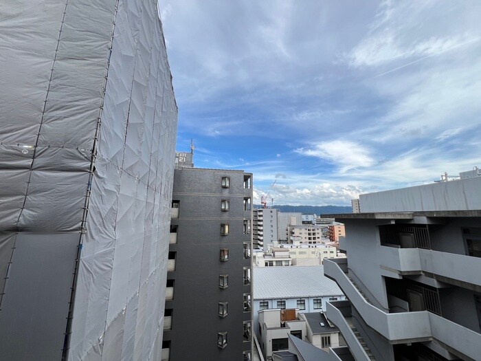 物件内観写真9　(室内からの展望)