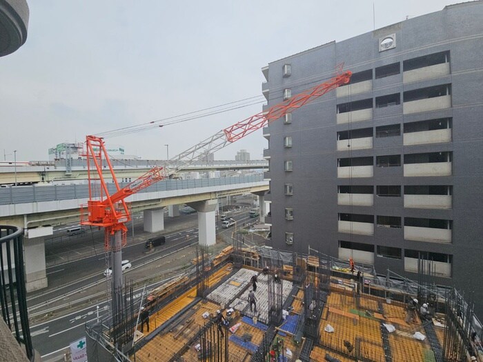 物件内観写真16　(室内からの展望)