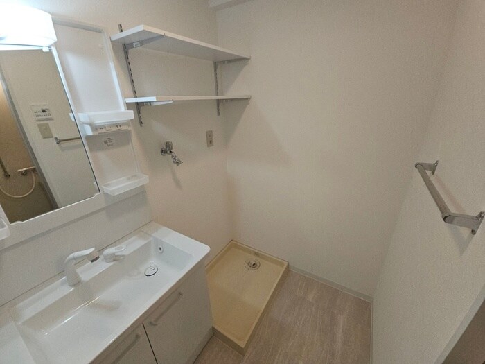 物件内観写真20　(洗濯機置場)