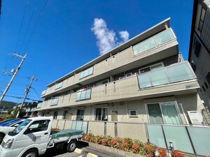 アドミラブールＡ棟外観写真