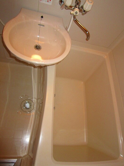 物件内観写真8　(バス／シャワールーム等)